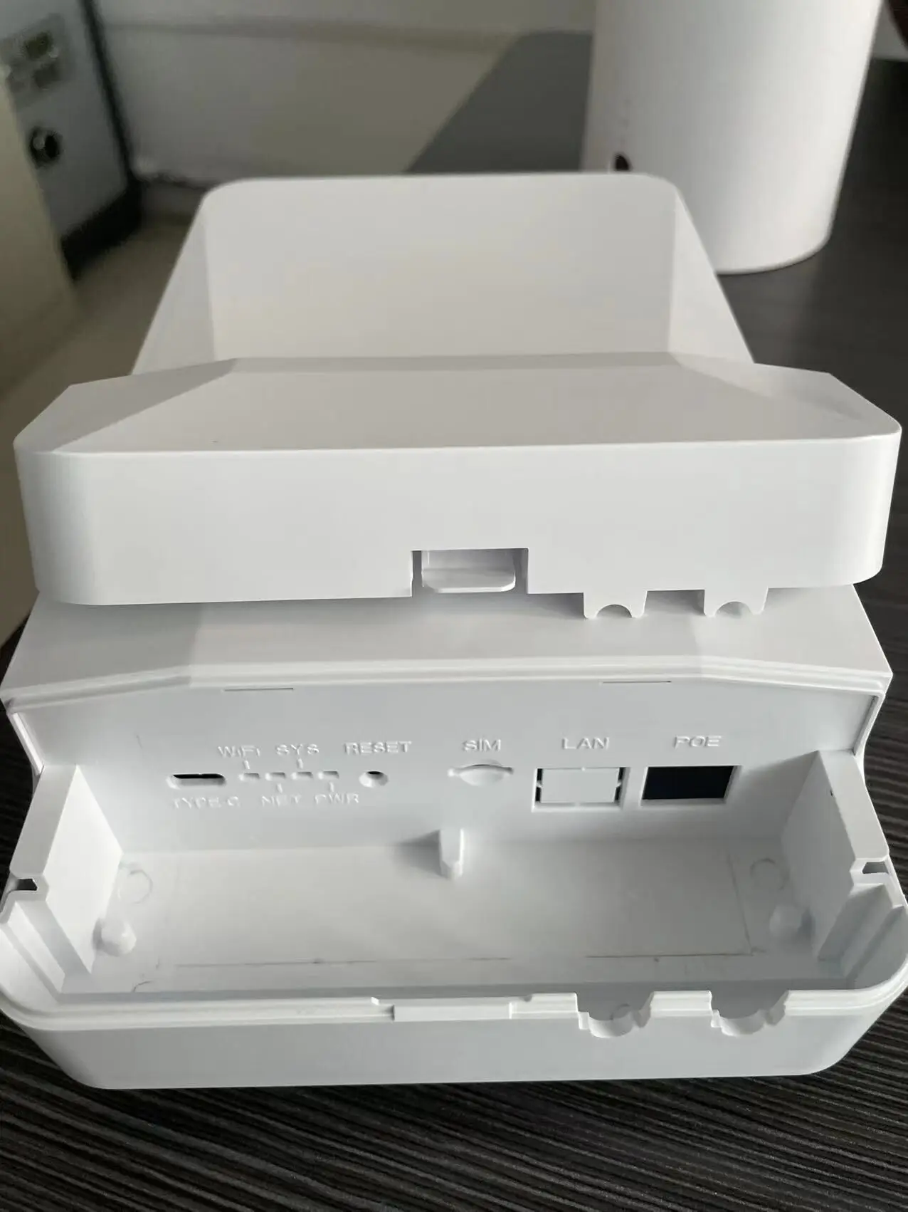 IP66 high gain antenna outdoor wifi Router use RM520 Module 5G CPE wireless router  modem with sim card slot