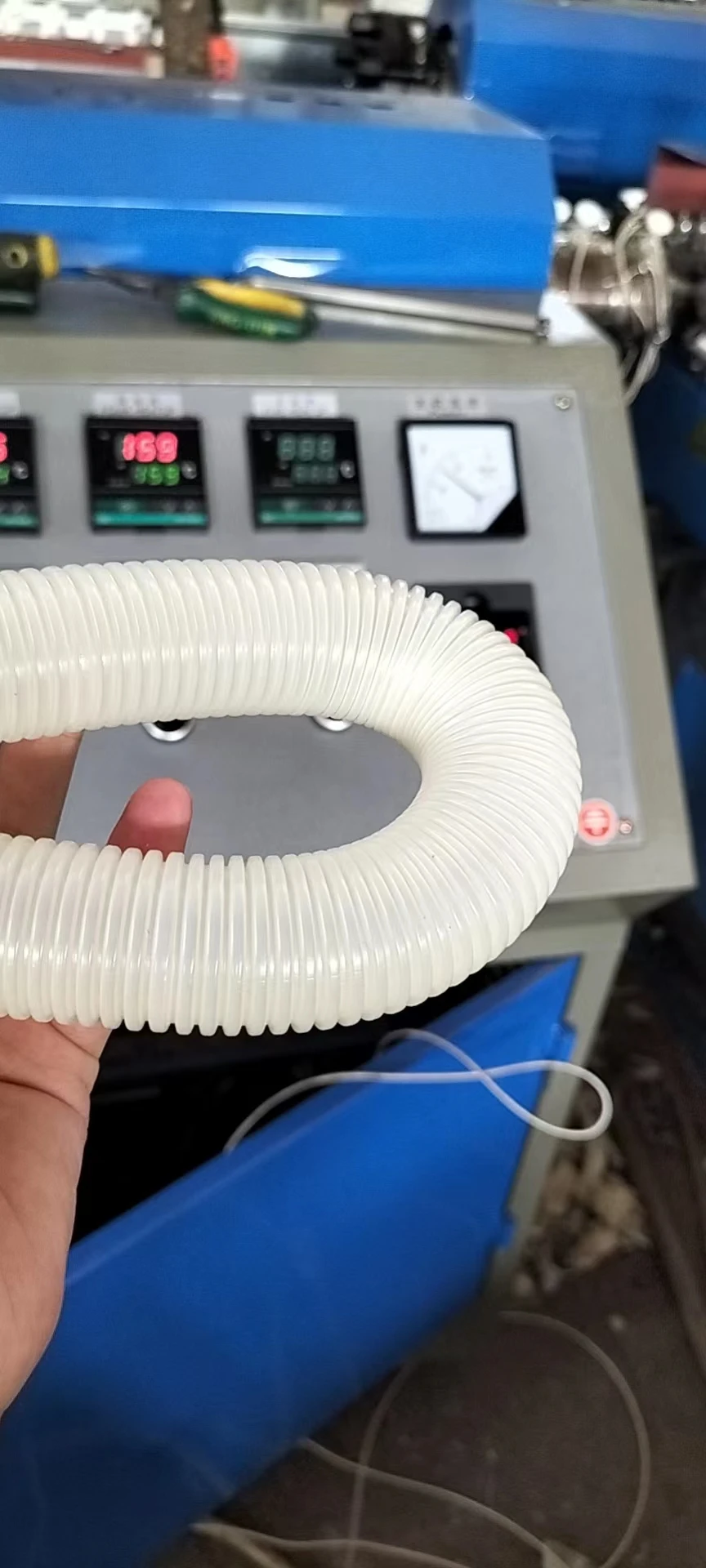 pe bellows black car wire harness protection pipe high temperature resistance and wear resistance bellows manufacturers