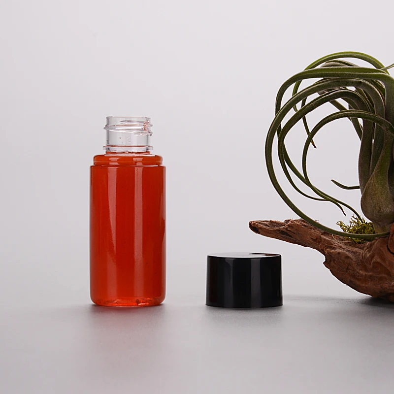 Promotional Transparent Spray Toner 2oz Pump Lotion Bottle 30ml 80ml PET Bottle Small Cosmetics Sample Bottles
