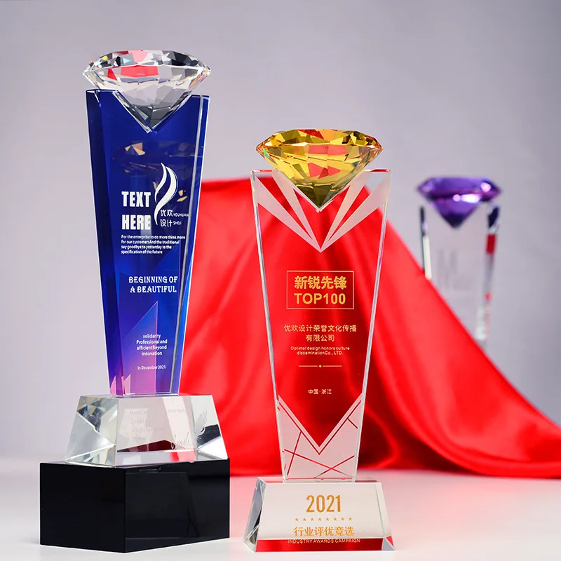 Hot Sales Creative Crystal Trophy Company Annual Meeting Souvenir Customized Crystal Glass Trophy