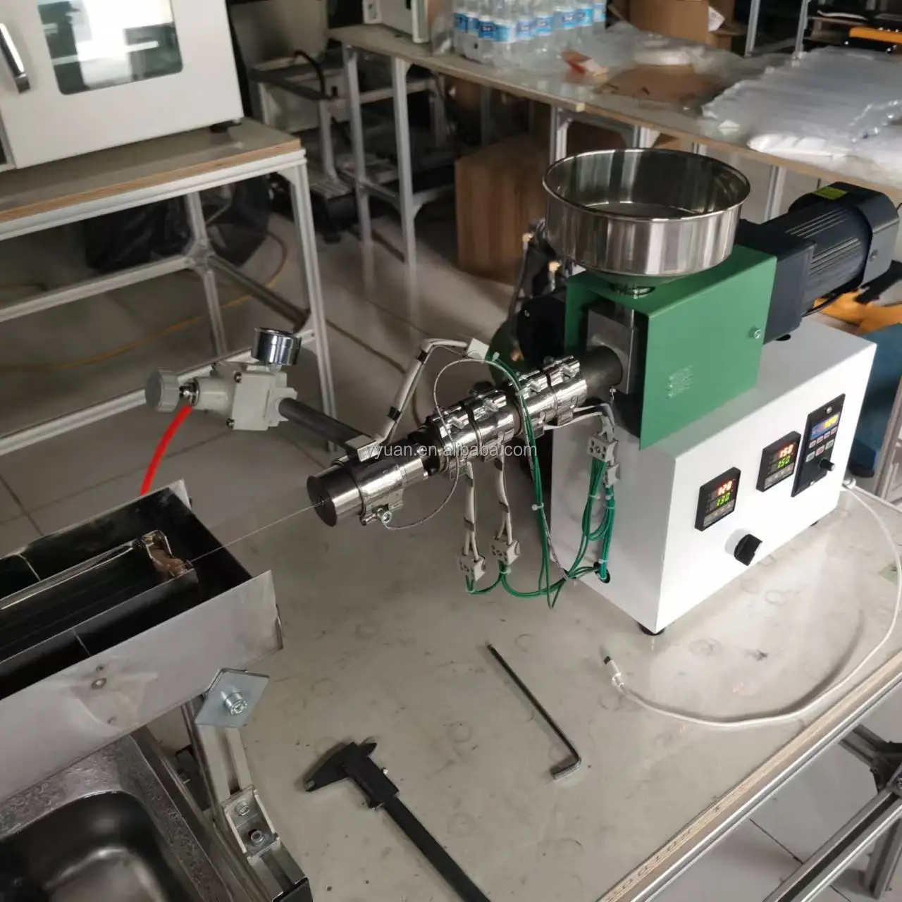 Sj15 Lab Mini Plastic Extruder For PP Pe Pvc