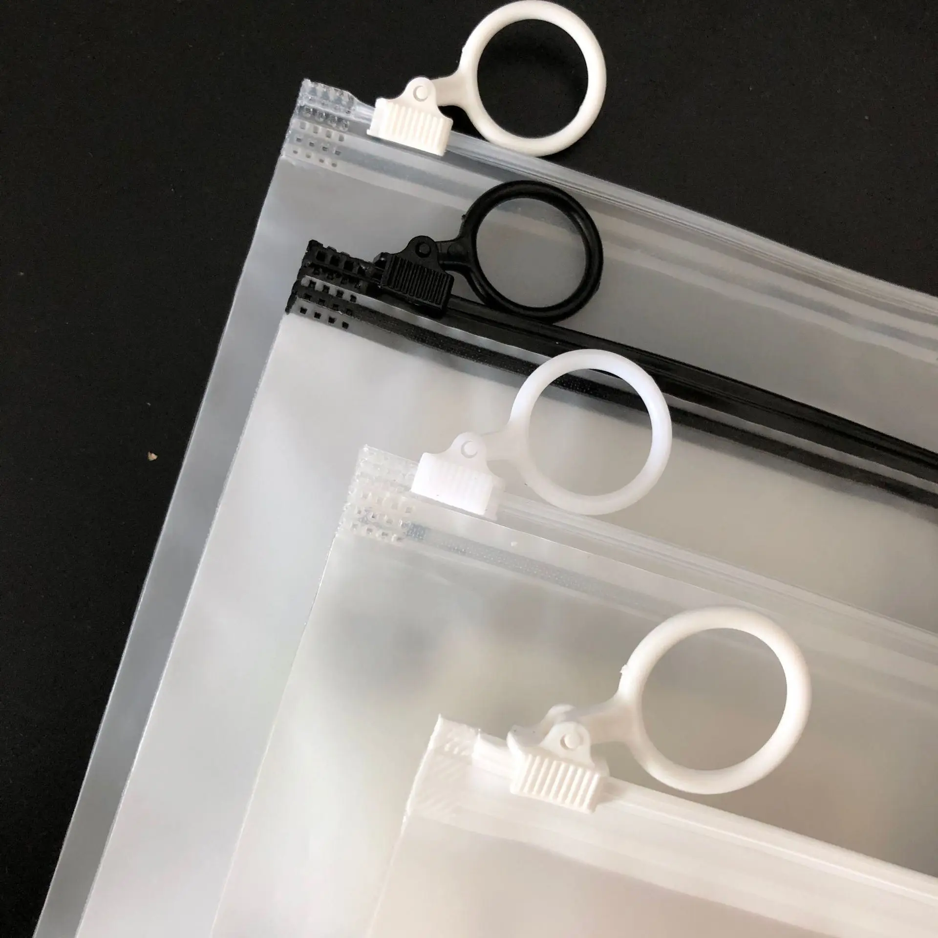 Custom clear vinyl PVC zipper bags for phone case clear plastic zipper garment packaging  bag