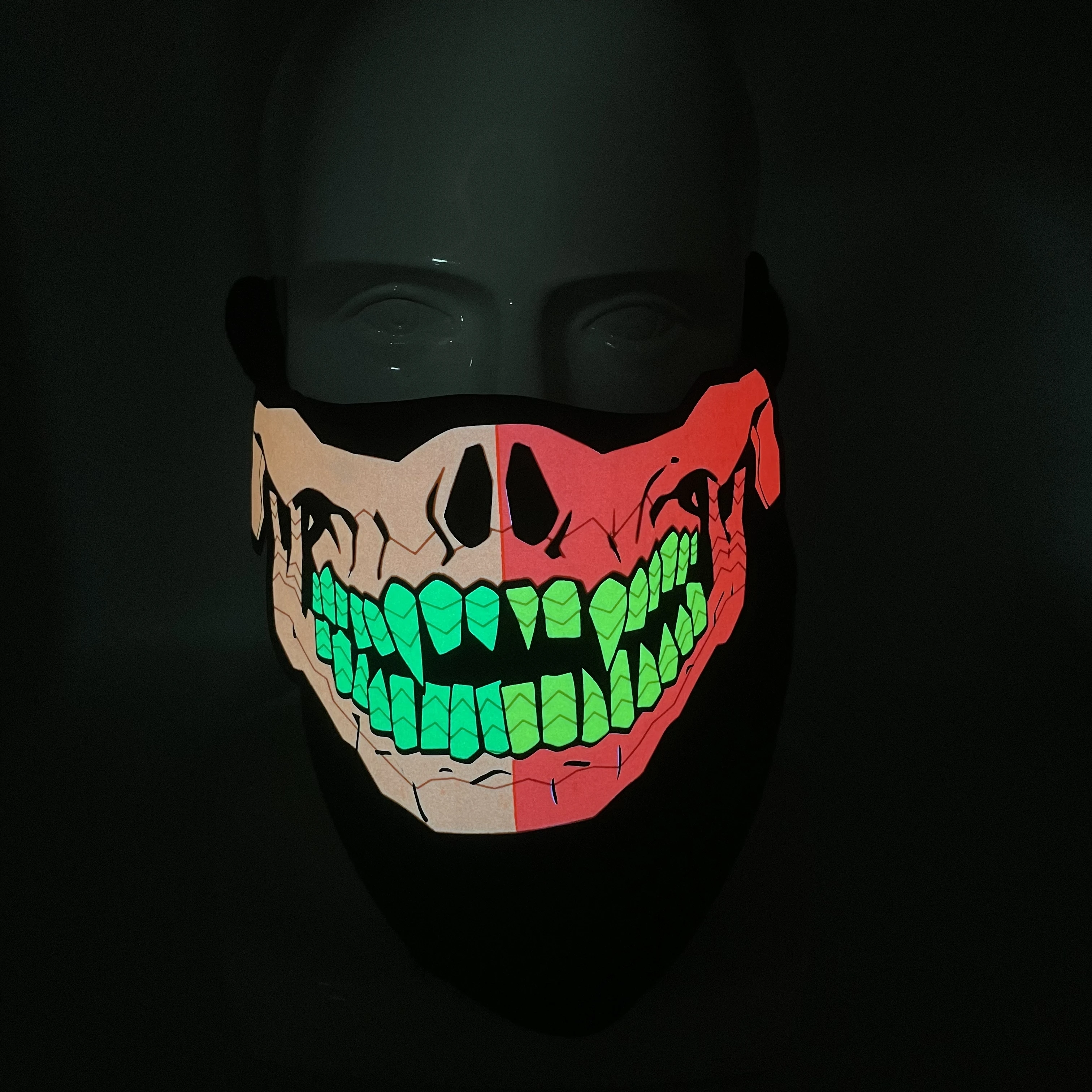 LED Light Up Mask Subzero Sound Reactive Cyberpunk Edc Rave Mask Festival Halloween Neon Glow Horror Face Mask