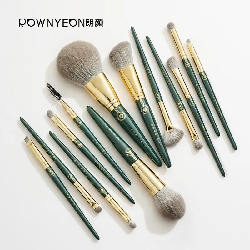 Wooden Handle Face Makeup Brushes Set Custom Private Logo Cosmetic Brushes Synthetic Hair Makeup Brush Set Portable