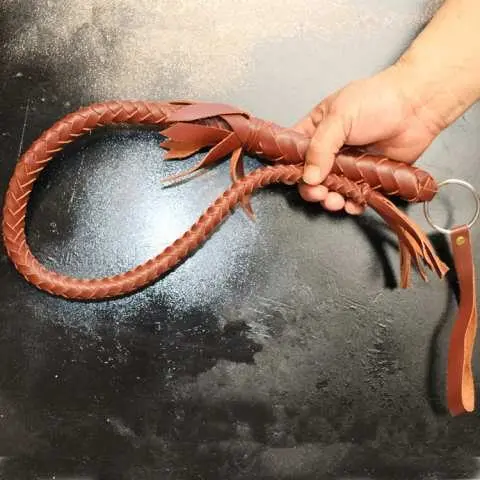 Leather Bullwhips with Belt Holder Single Tail SnakeWhip Horse Racing Riding Cowhide Whips 3-5 Feet Long