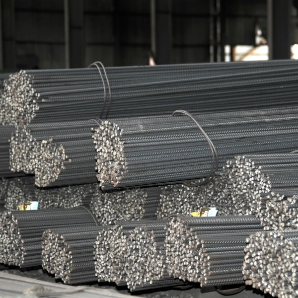 China Manufacturer 12M 3-12M HRB400/HRB500/HRB335 Steel Rebars