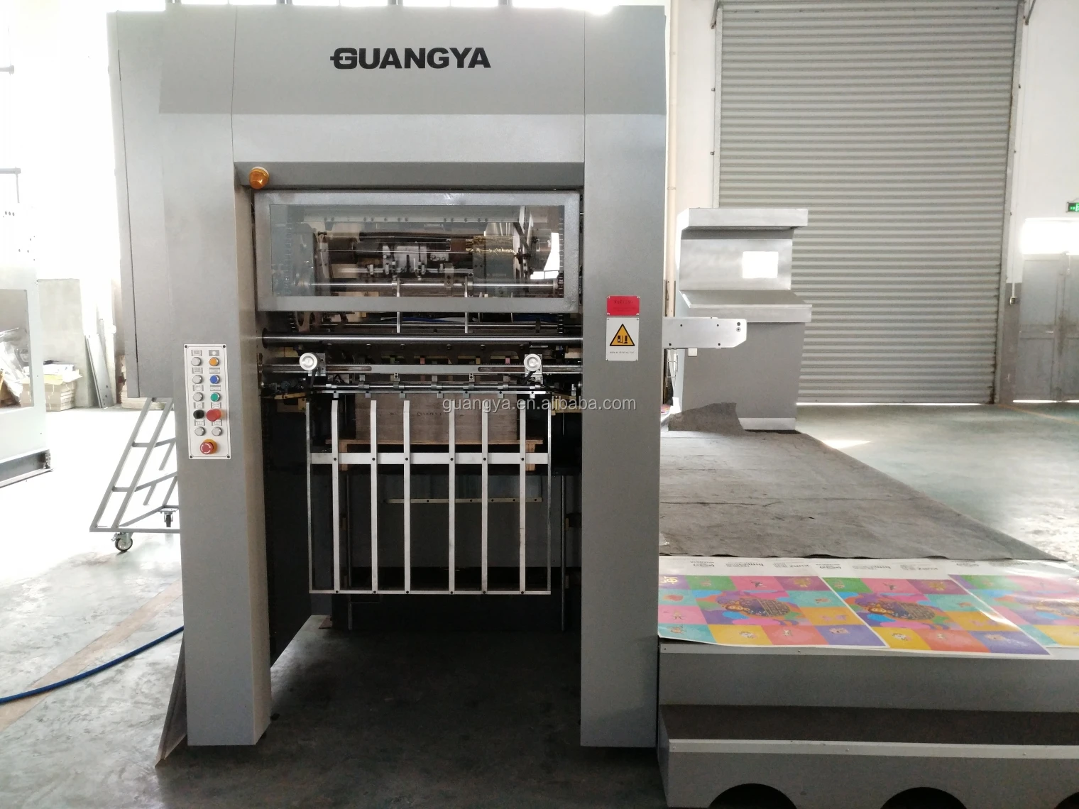 
LK80MT Flat Bed Carton Box Die Cut Foil Hot Stamping Printing Machine 