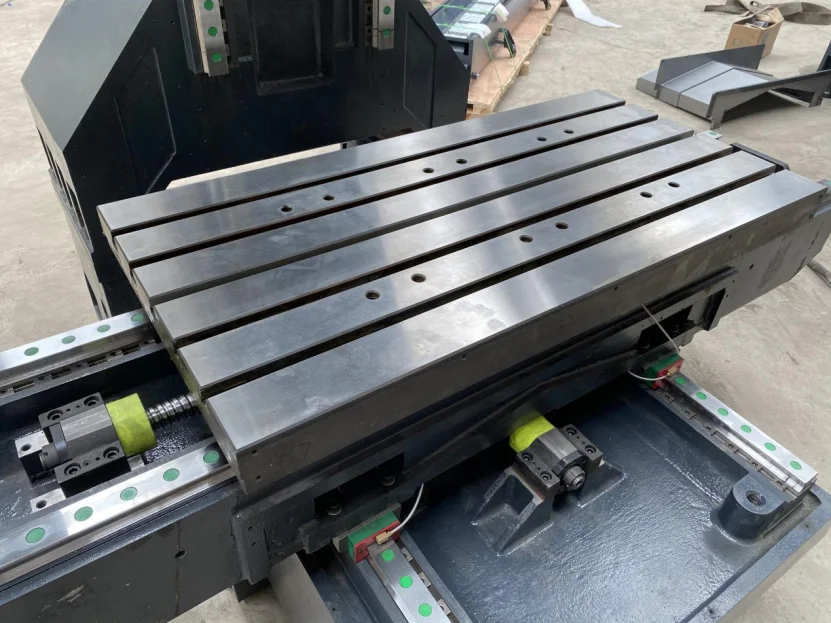 New Sumore SMC1160 CNC Machining Center with Siemens 828D/HNC/GSK/FANUC