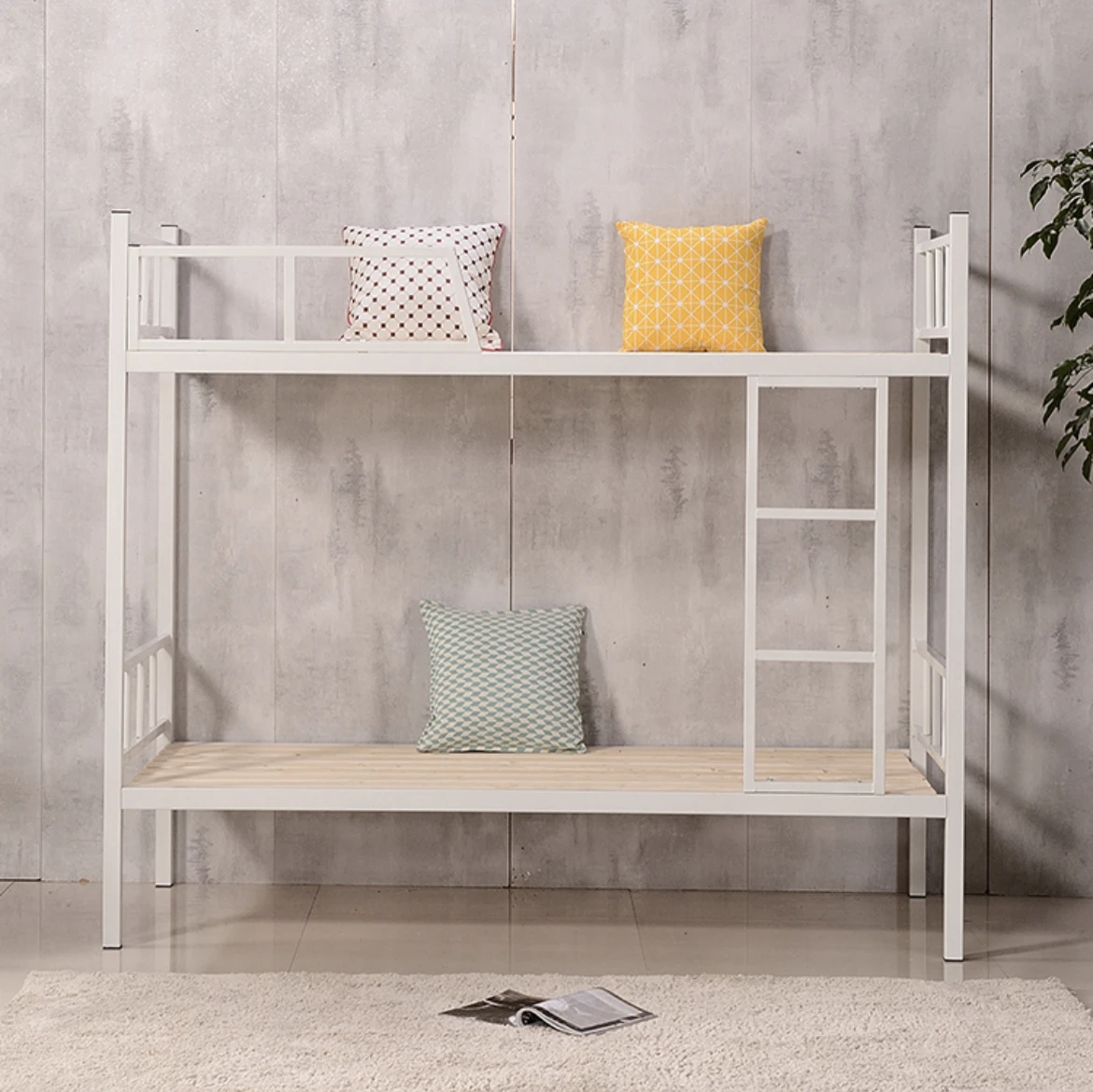 2021 wholesale fashion design iron metal school dormitory bunk bed