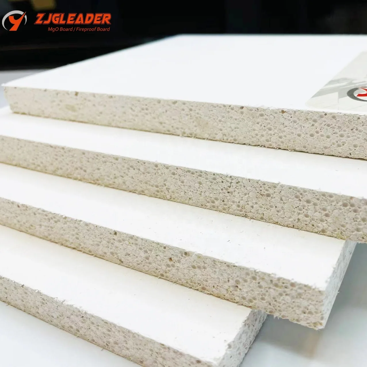 Fireproof A1 light weight 10mm white mgo board with eps particles