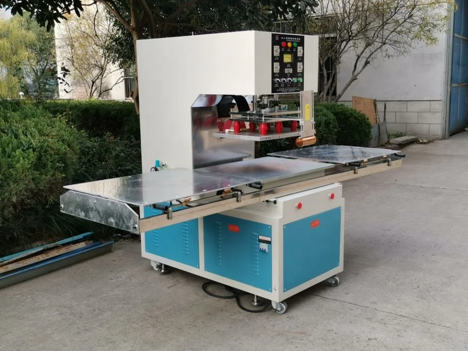 Shuttle tray high frequency plastic welding machine