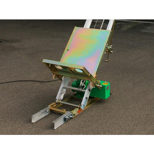 Quickly Assemble Easily Install Aluminum Folding Step Ladder For Roof