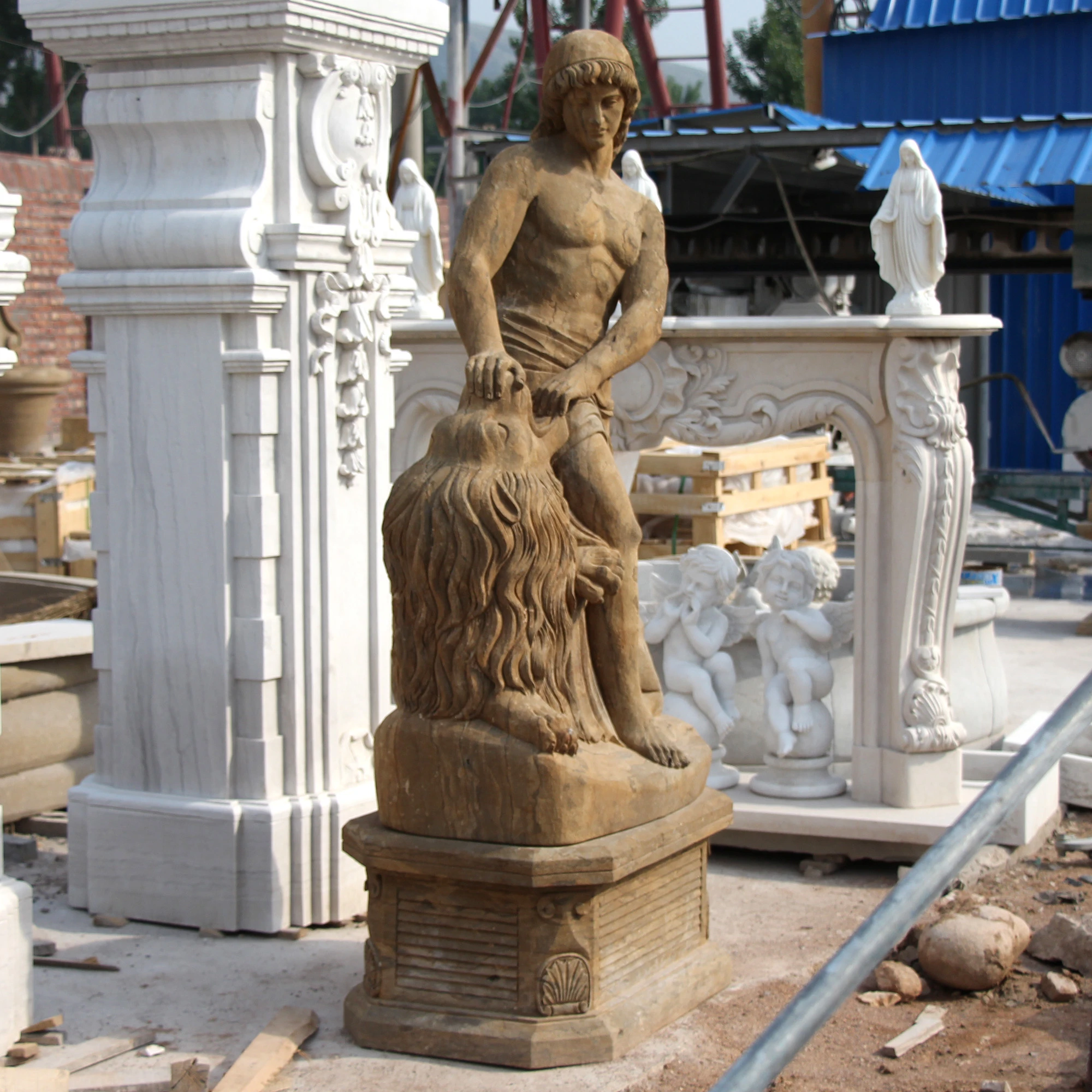 Large Sculpture High Quality Garden Decoration Marble Man And Lion Sculpture Statue