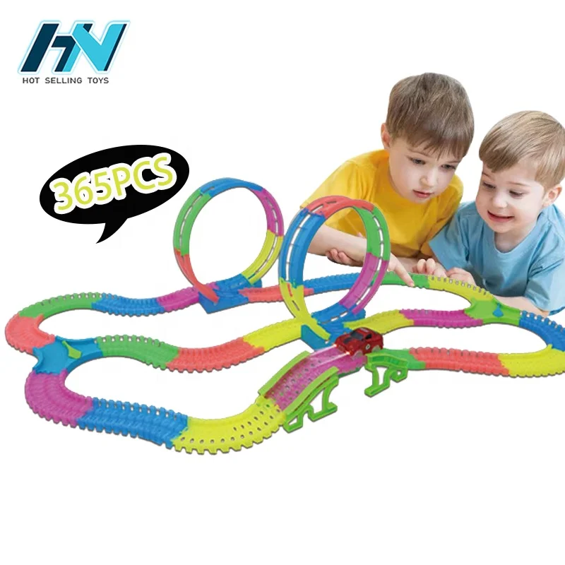 109pcs educational DIY dinosaur track toy race car slot toys electric toy race track set