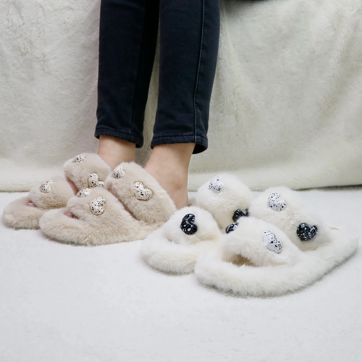 2022 OEM Custom Winter Warm Indoor Bedroom Slippers With Your Logo Heart-shaped Real Fox Fur Slides For Women
