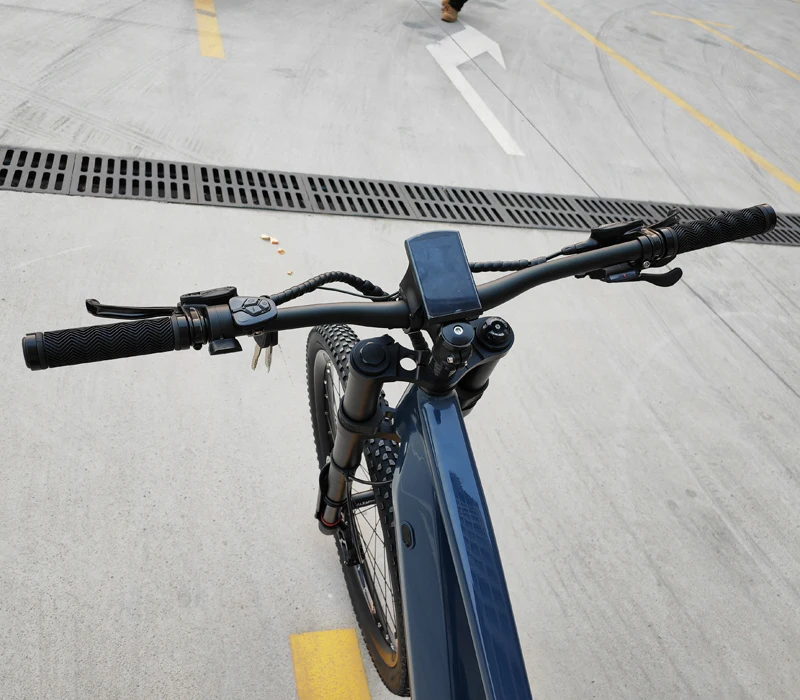 11 Speed 48V 15Ah Bafang OUKA M560 M620 19 Inch Electric Mountain Bike with High Capacity Central Motor Battery Made in China