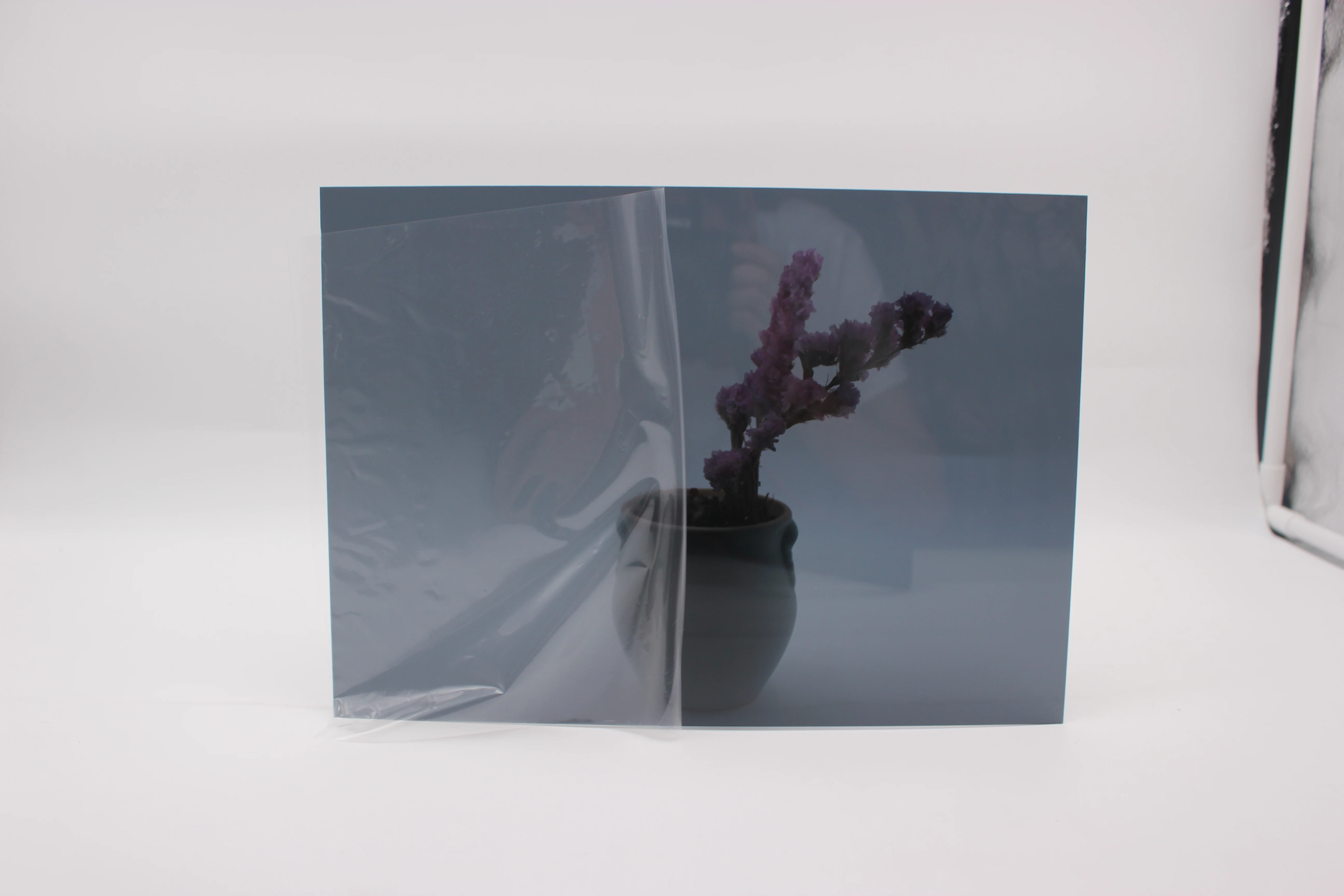 Курительный серый ударопрочный поликарбонатный лист для скайлера и кровли