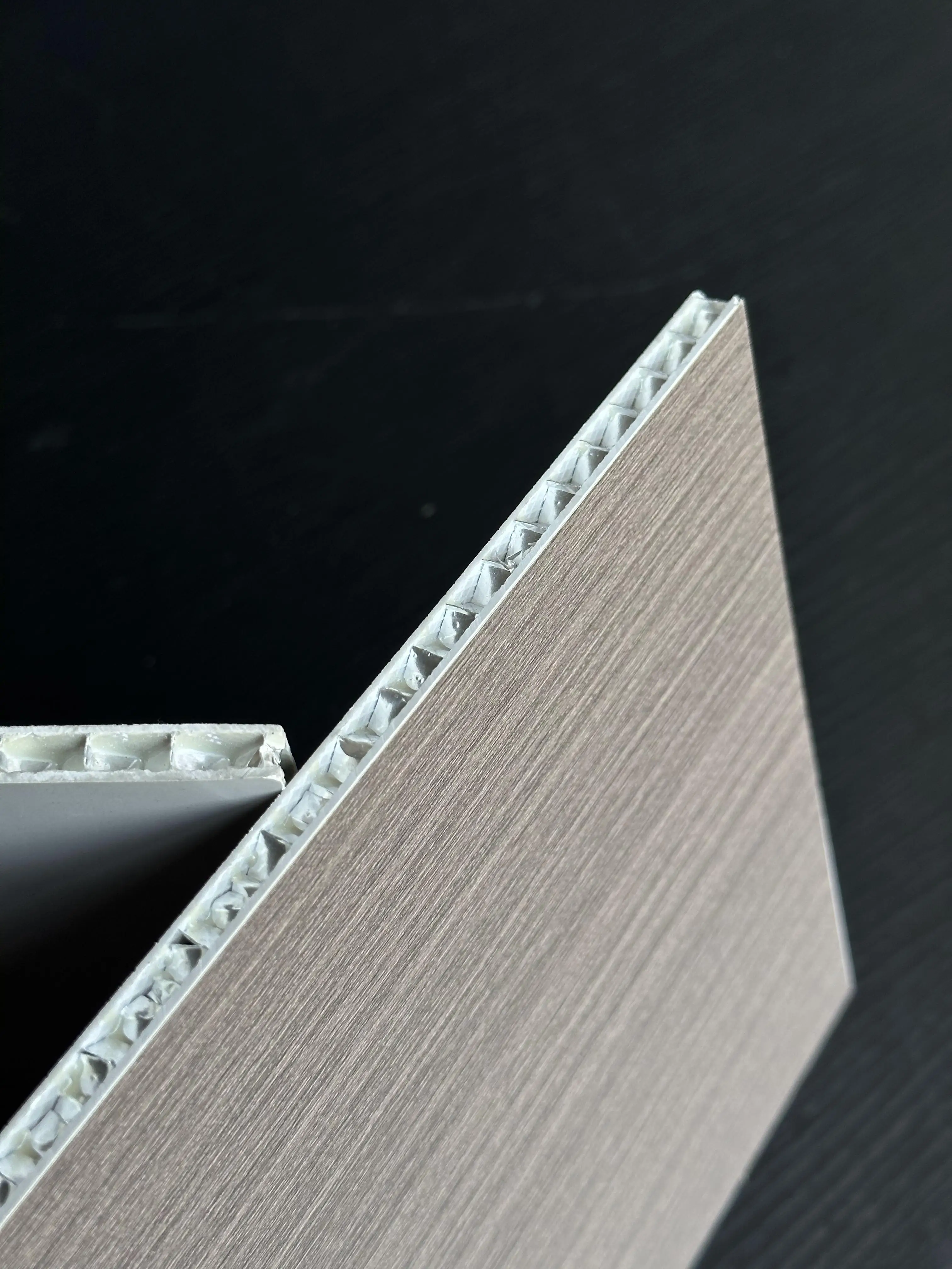 High Quality Aluminum Honeycomb Core Panel Fireproof Building Construction Materials