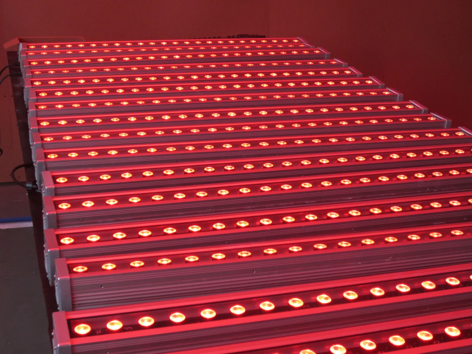 24*3w RGB Led Wall Washer Flood waterproof Stage Effect Light