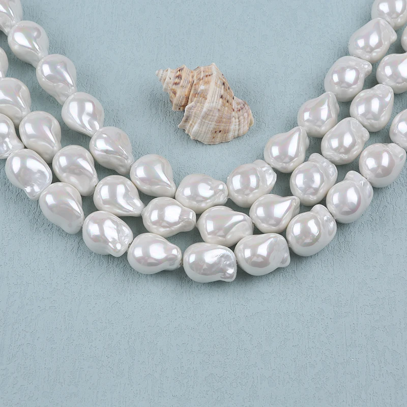 Zhuji Wholesale 16-17mm Shell Of Baroque Pearl Natural White Stands For Sale