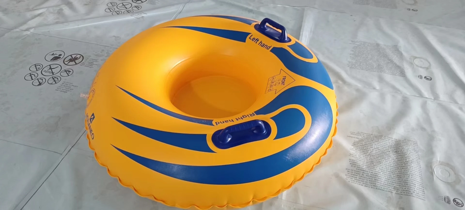 Nice Quality Modern Design 36' Inflatable Waterpark Tube Outdoor Water Single River Tubes With Handles