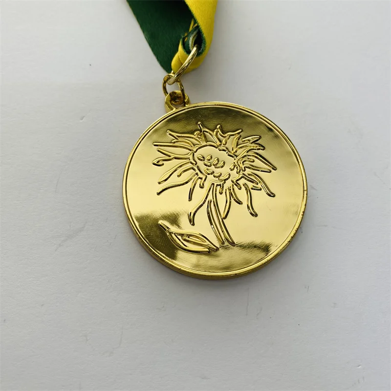 Оптовая продажа дешевый дизайн ваш собственный пустой цинковый сплав 3d Золотая награда марафон бег металлическая спортивная медаль на заказ