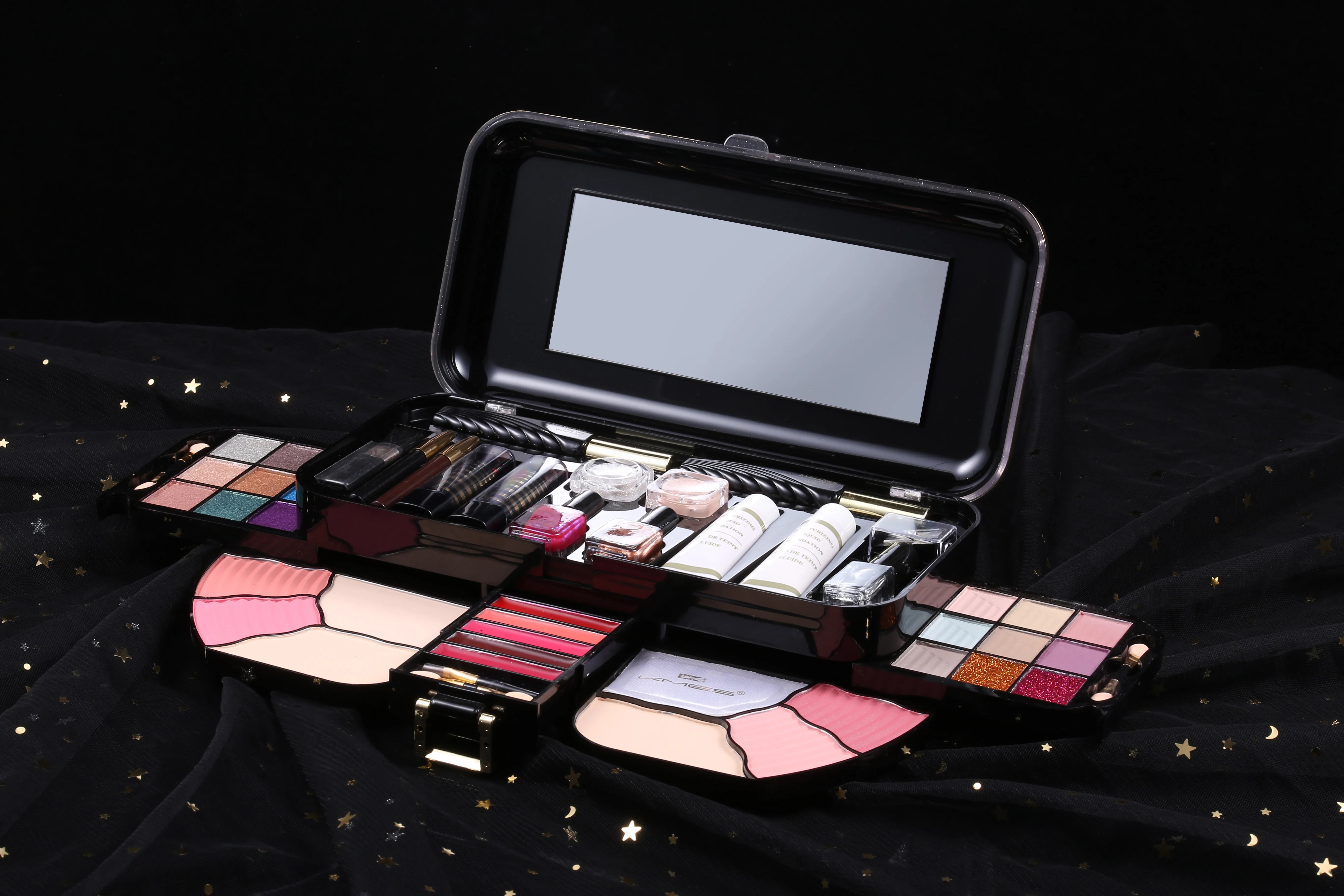 
KMES Top-quality Makeup Kits Beauty Cosmetics Branded C-1058 