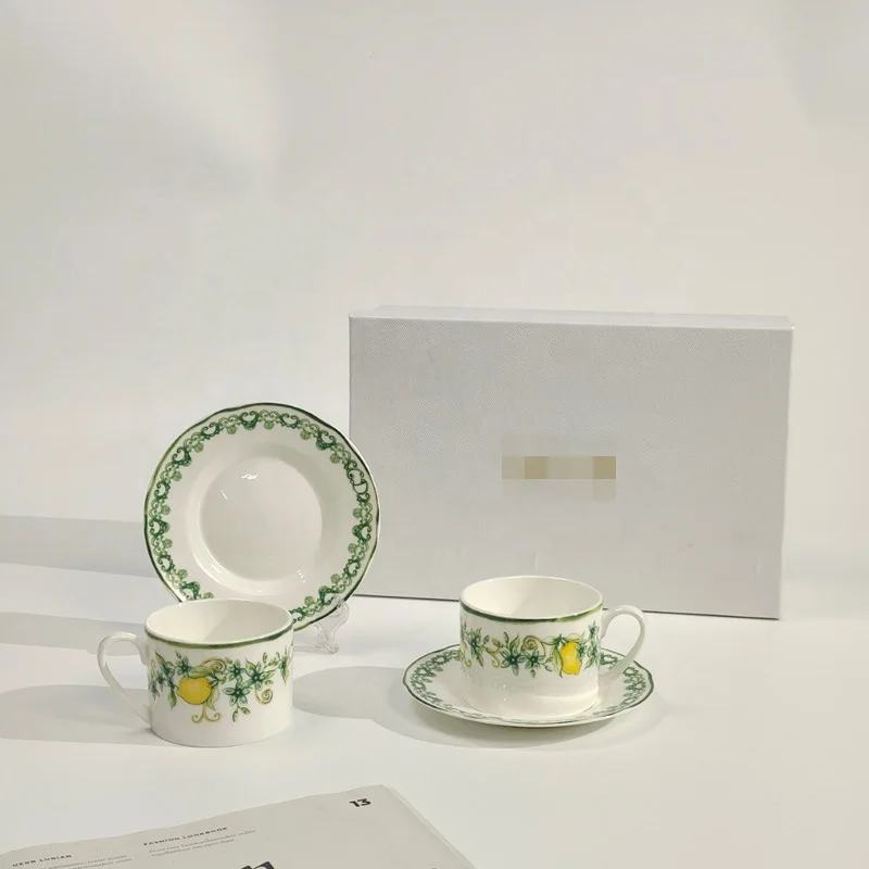 New Models Luxury Ceramic Cup and Plate Set Travel Mug Modern Design Afternoon Tea Turkish Coffee Cup Set Gift Box with Logo