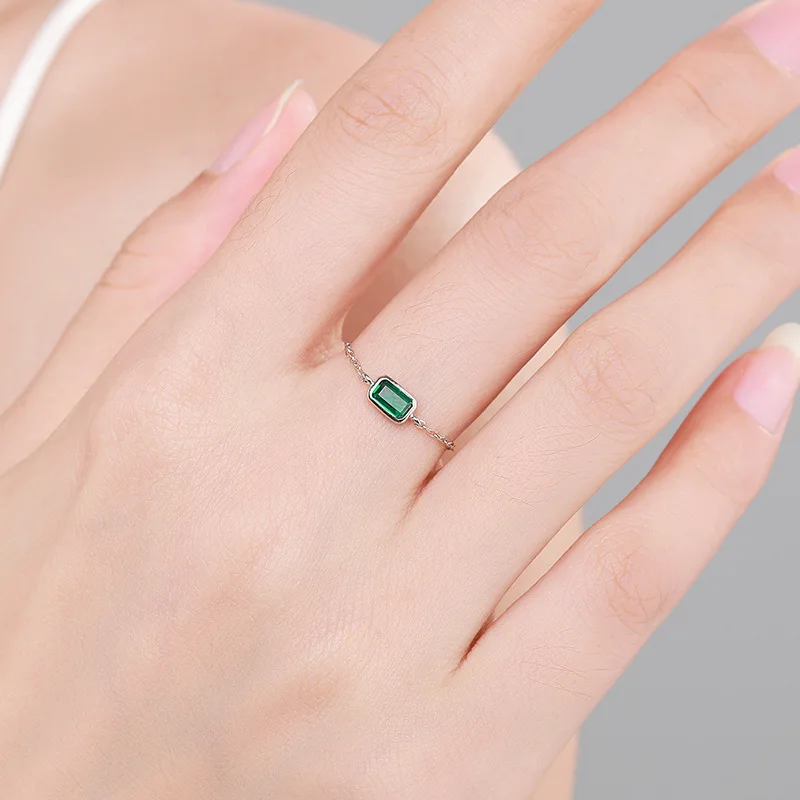 Hot Sale Sparkling Square Cubic Zirconia Ring S925 Silver Green Cz Diamond Ring For Women