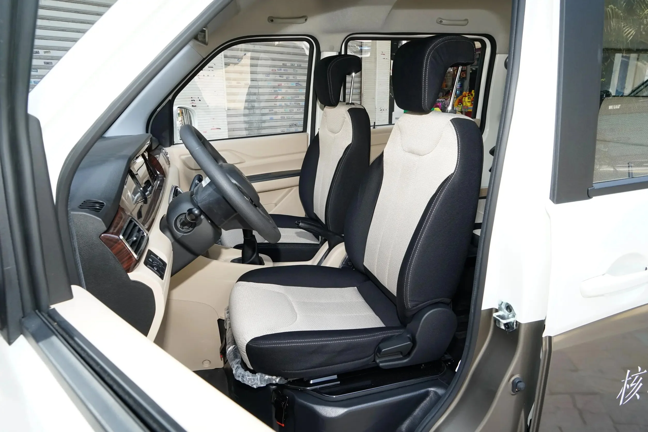 Changan kuayuexing V5 Van gasoline cars Made pure EV Car 2022 Mini bus best price Changan Kuayuexing V5