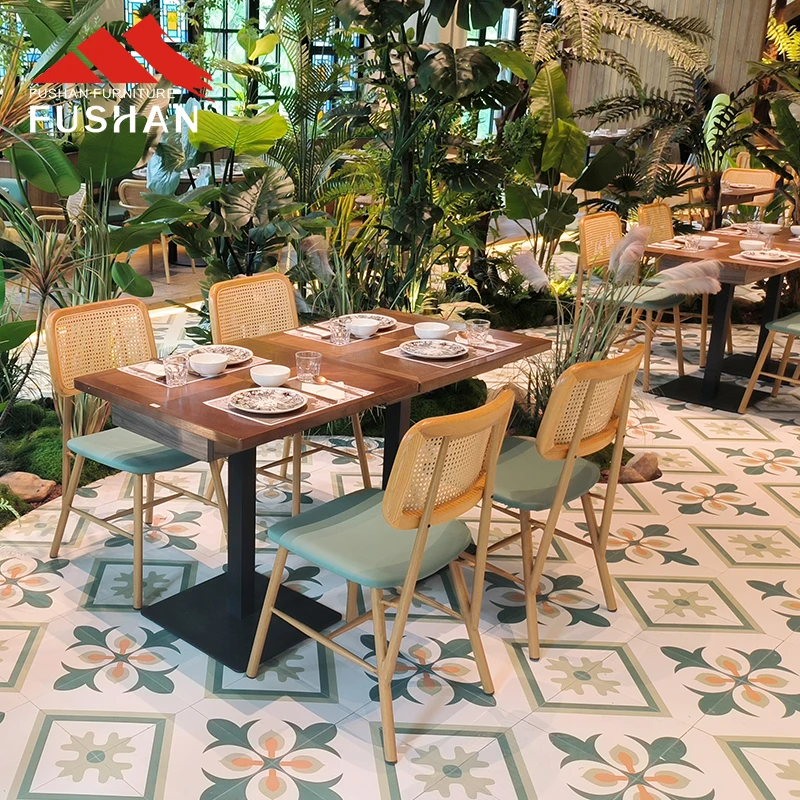 Manufacturer 2023 new design  Bistro Chairs  metal frame PE Rattan back indoor restaurant Chair