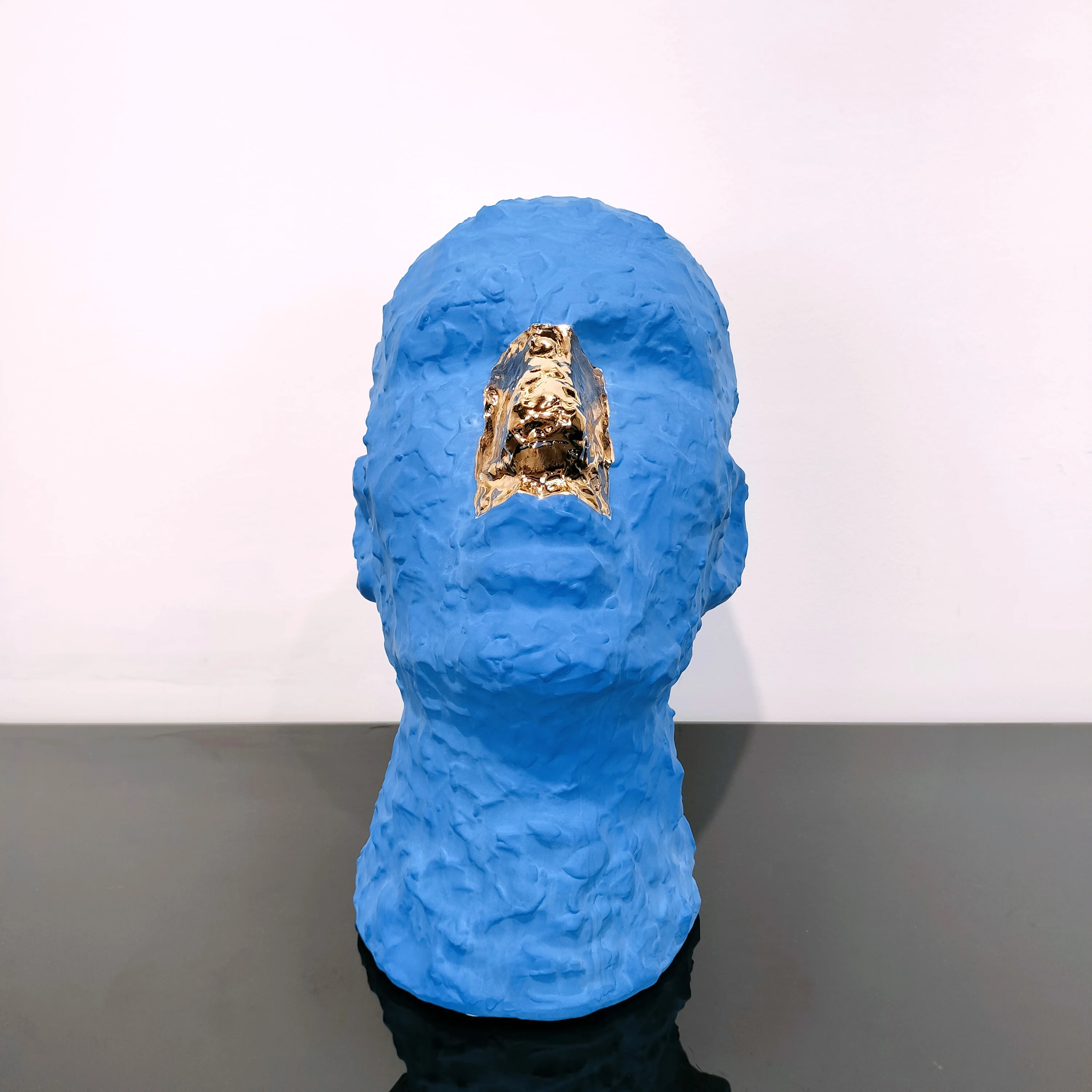 Simple style of interior design ceramic abstract head decoration pieces home luxury decor accessories