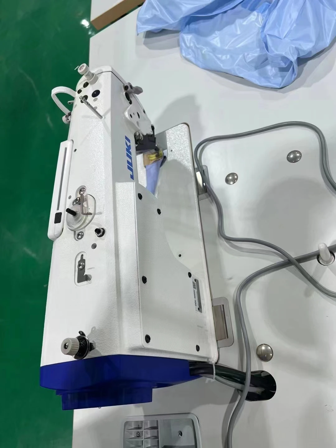 9000c Single Needle Lockstitch Industrial Computerized Heavy Duty Walking Foot Sewing Machine For Leather