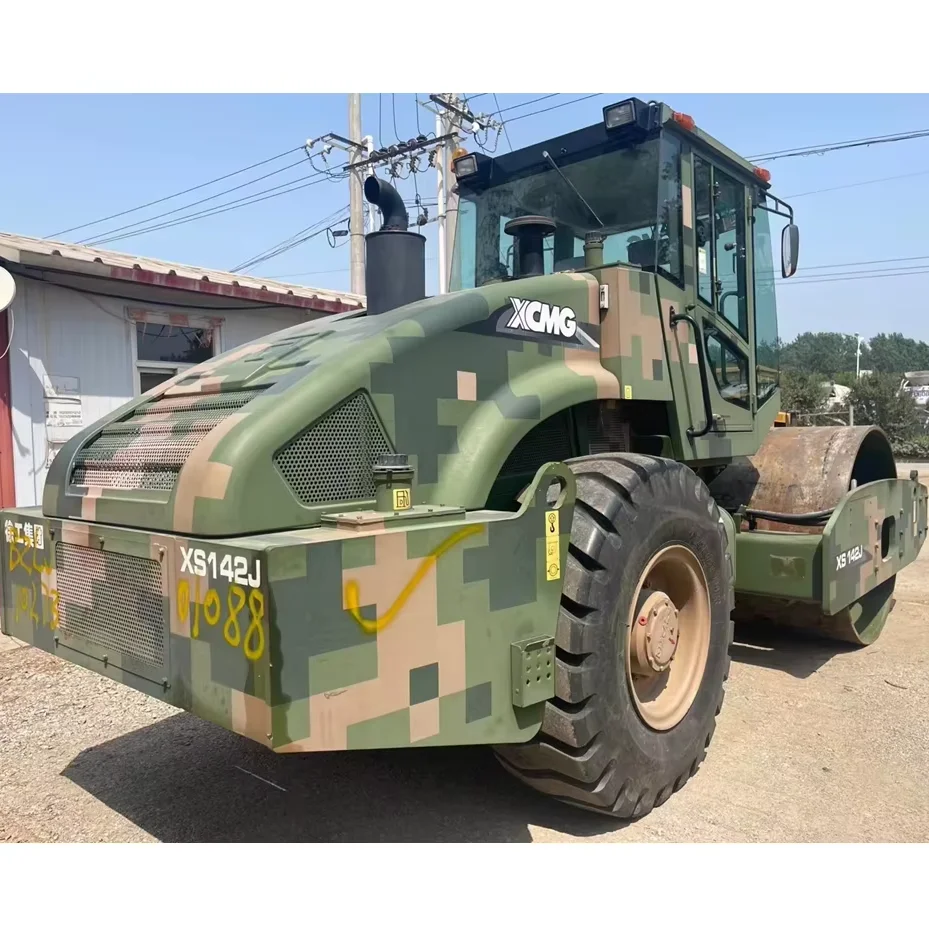 China Top Brand XS142J 14 Ton Vibratory Soil Road Roller Construction New Condition for Sale