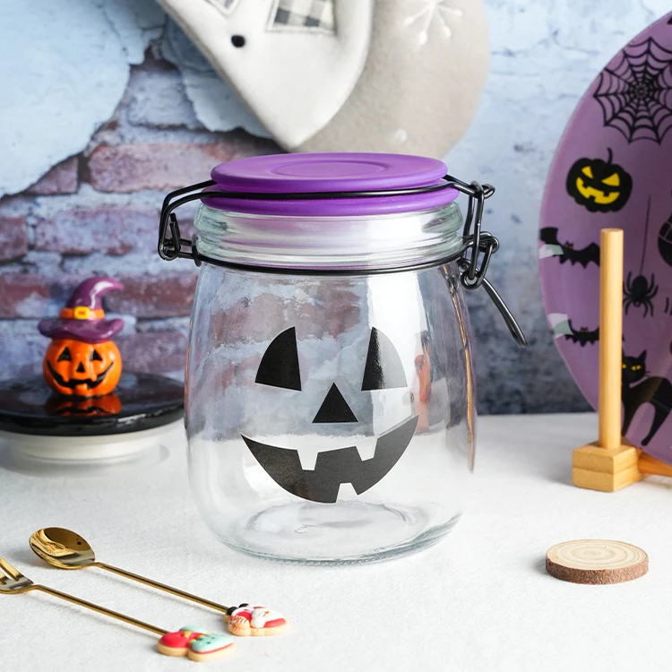 Halloween 750ml Glass Storage Jar Candy Glass Jar Food Storage With PP lid and Iron Buckle Kitchen Ware Glass Containers