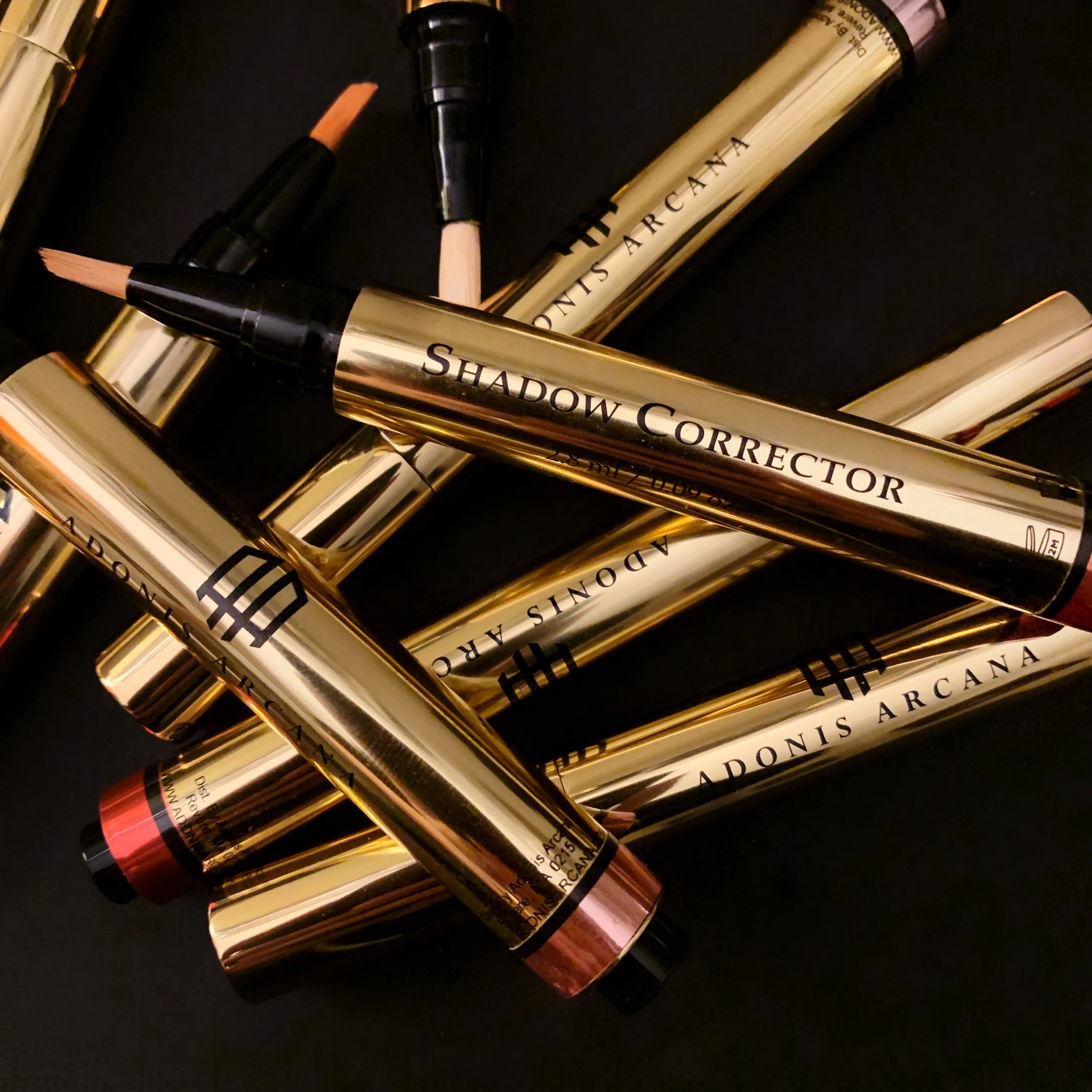 Shadow Corrector concealer black tube concealer wholesale pigmented concealer