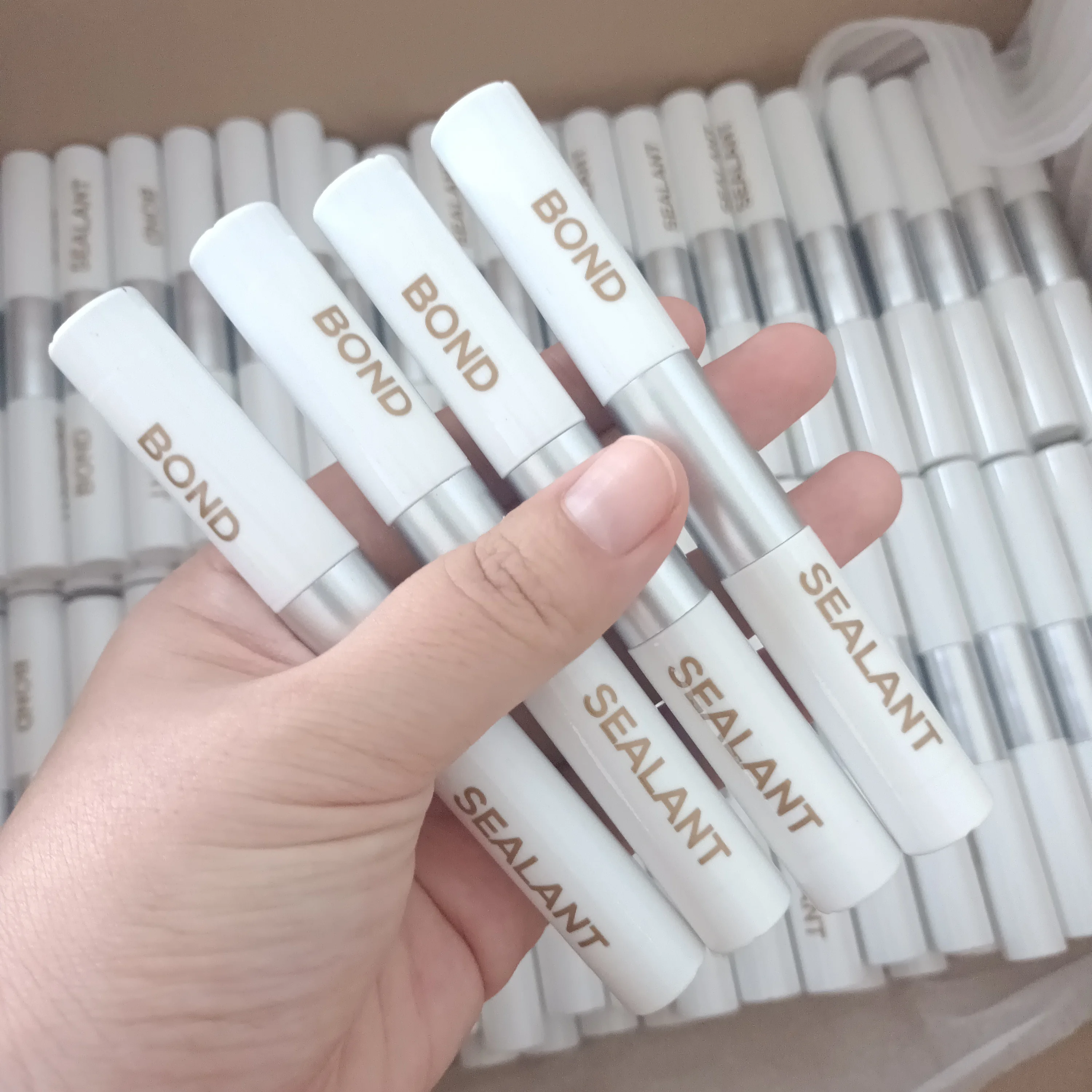 DIY Lash Glue Bond and Seal Cluster Lash Glue for Segmented Lash Super Long-lasting Strong Hold DIY Eyelash Glue