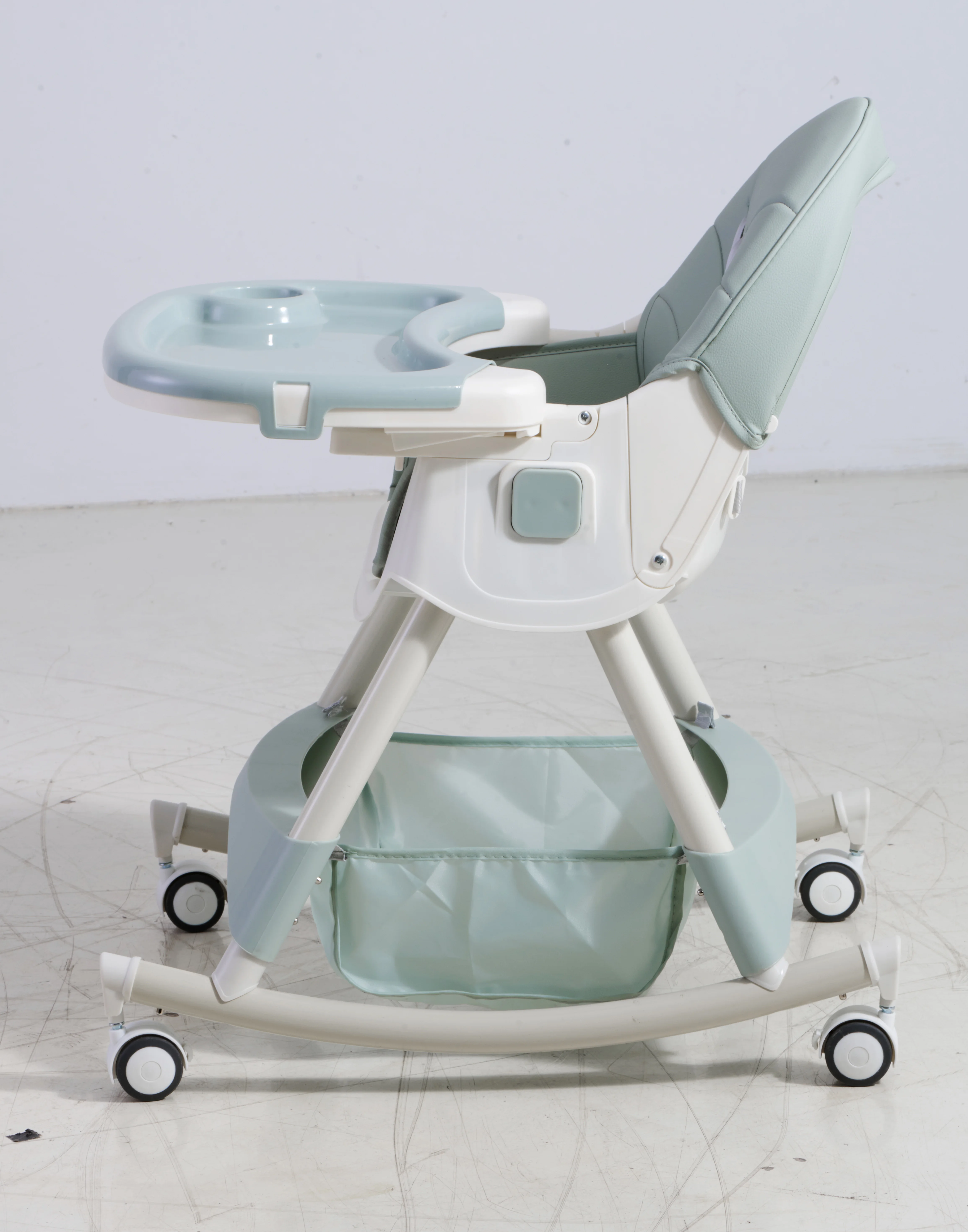 Cheap Antilop Free Shipping Baby Food Feeding High Chairs For Boy Twins Restaurants 3 In One Transparent Orthopaedic Bloom