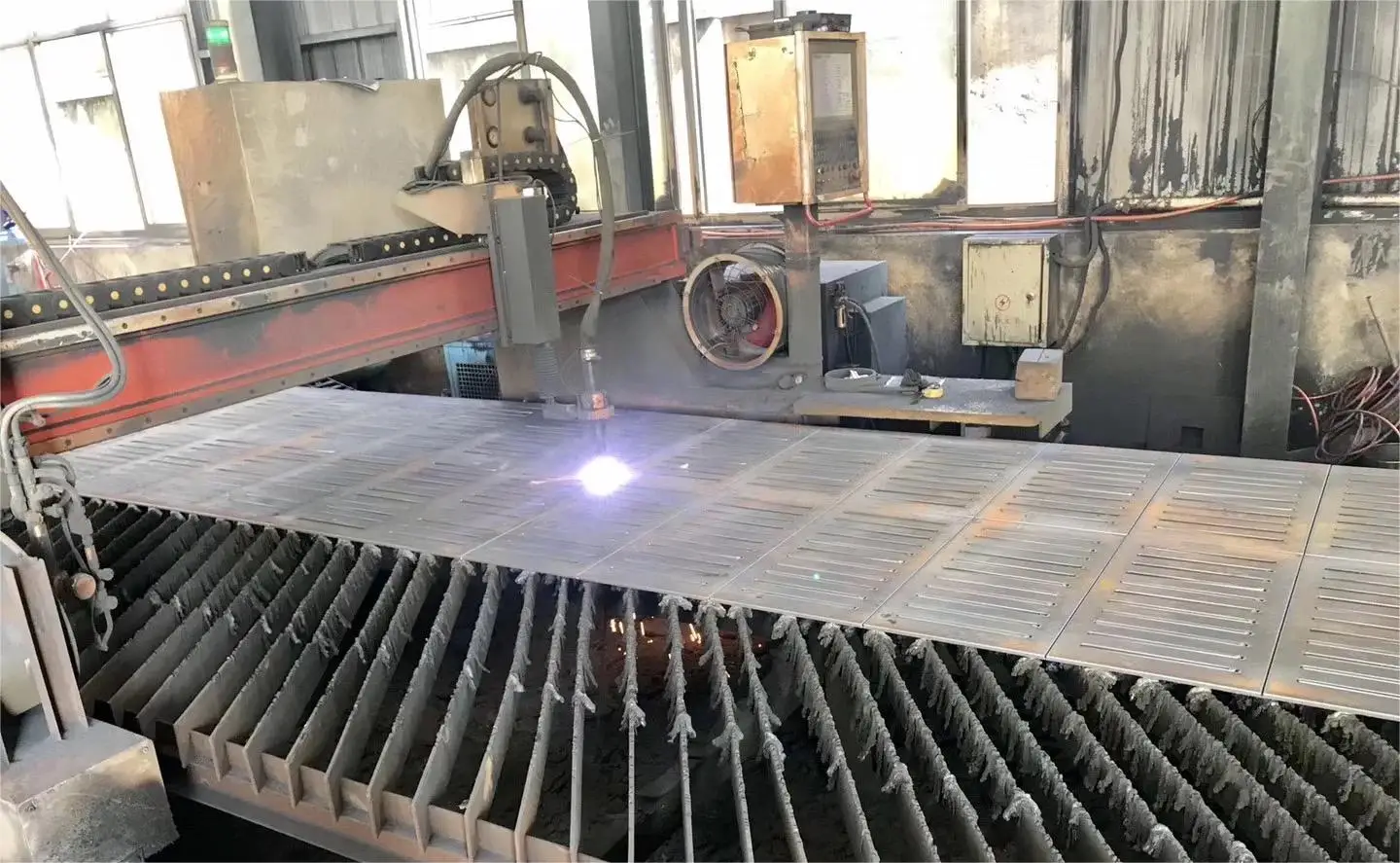 ST37 Q235B Q345 1mm 3mm 6mm 10mm 20mm Astm A36 Mild Hot Rolled Carbon Steel Plate Sheet