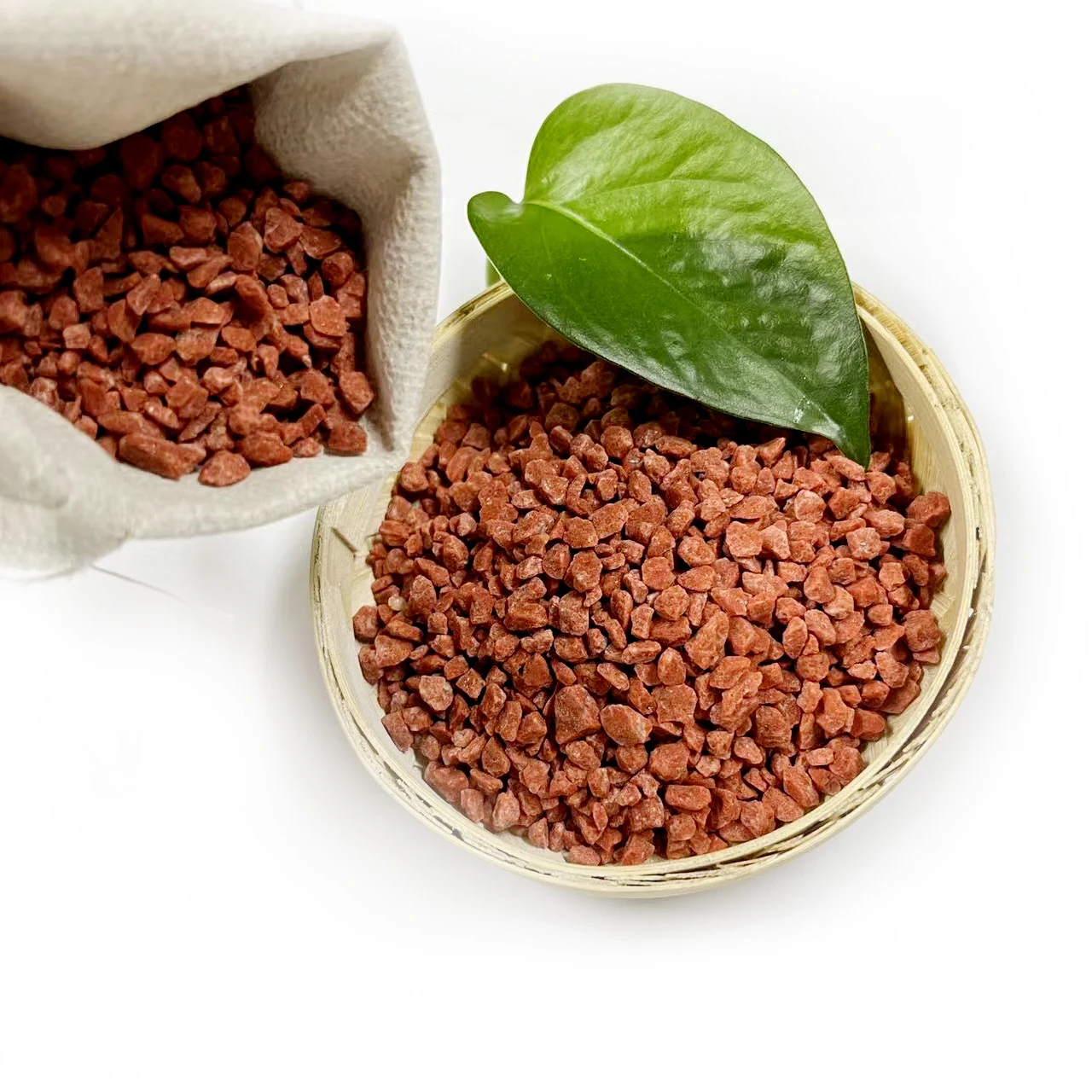 industrial salt 96% Sodium Chloride red crystal salt NaCl