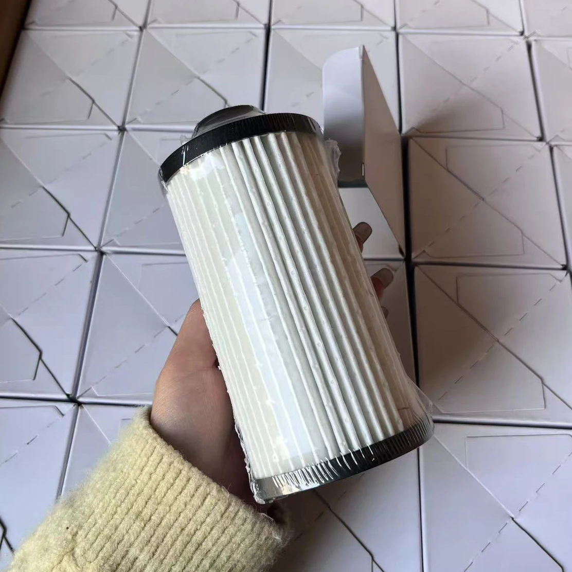 Factory Price Diesel Oil-Water Separation Filter Element Fuel Filter