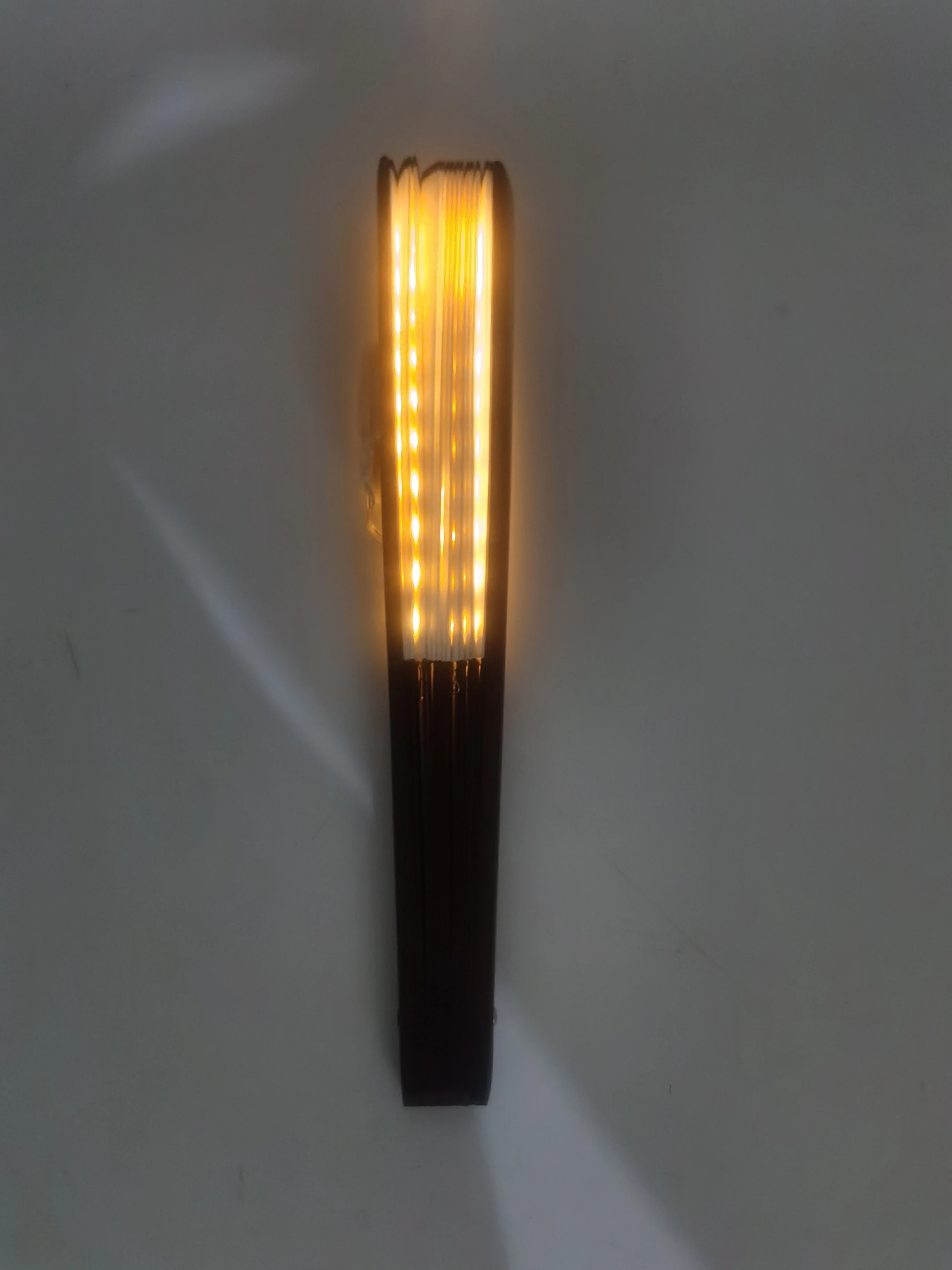 2023 New Decor Lighted Up LED Hand Fan Chinese Style Light