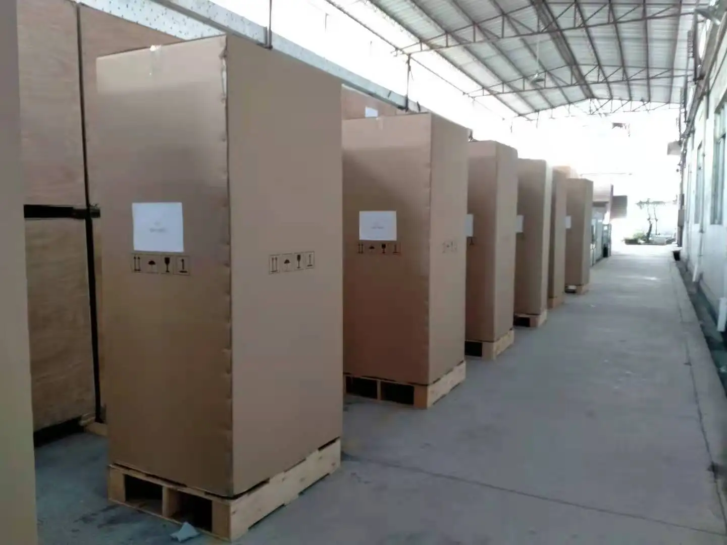 Professional Manufacturer Commercial Refrigeration Equipment Kitchen Refrigerated Freezer Stainless Steel Fridge Refrigerators