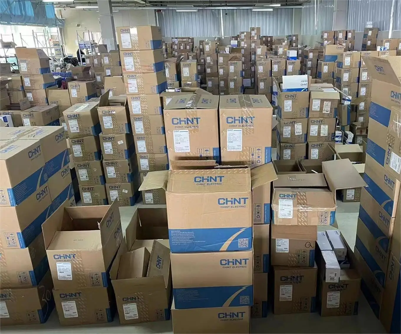 CHNT NR2 Series Thermal Overload Relay NR2-25 4-6A NR2-25 5.5-8A NR2-25 7-10A NR2-25 9-13A NR2-25 12-18A NR2-25 17-25A