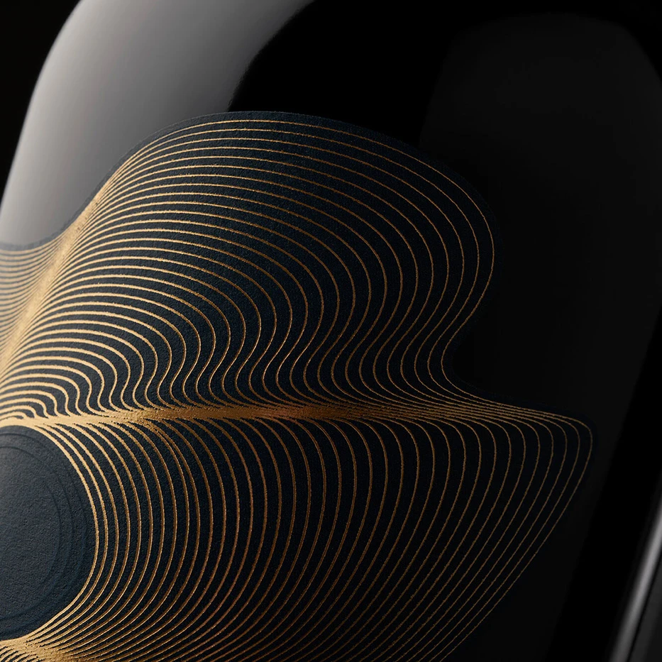 Custom eco-friendly Hot stamping metallization foil label golden waterproof spirit bottle sticker wine Packaging labels