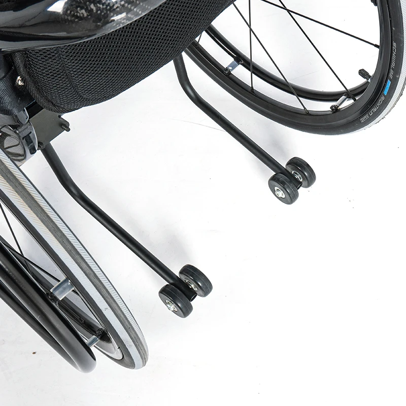 2024 high performance carbon fiber lightweight sport leisure shopping traveling manual wheelchair can CE and ISO