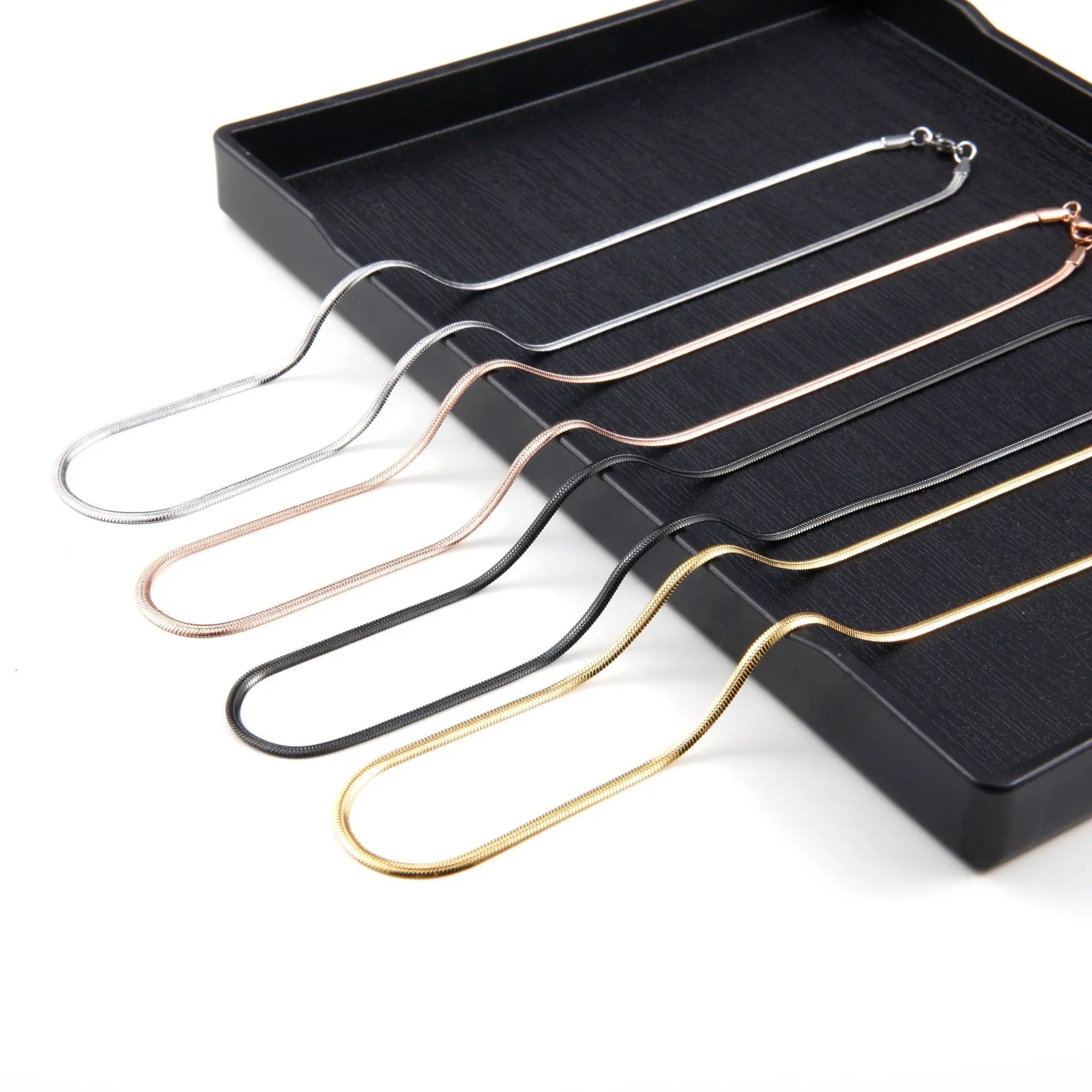 2021 trade assurance wholesale fashion  gold plated stainless steel snake chain necklace choker necklace women