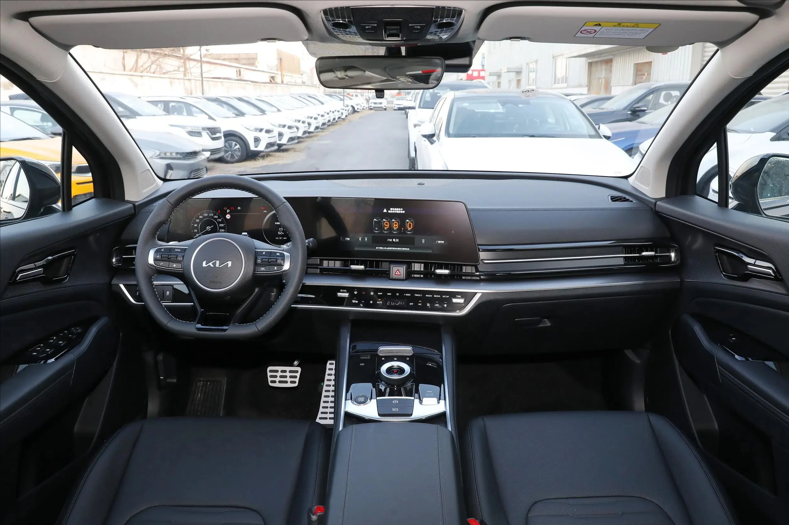 Лидер продаж новые автомобили 2025 Kia Sportage Недорогие 5 дверей мест высокопроизводительный Подержанный автомобиль в наличии