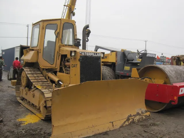Японский Бульдозер cat caterpillar D5H б/у по договорной