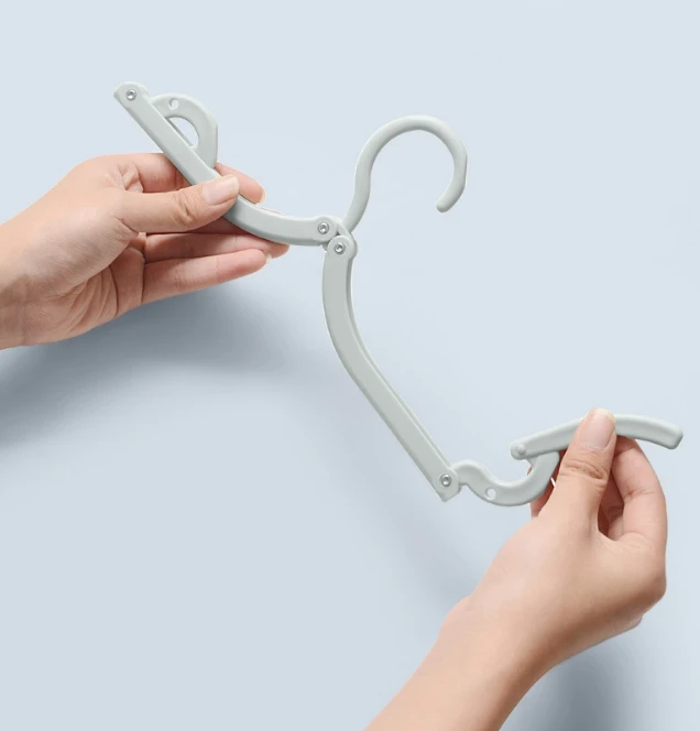 Folding Hanger Portable Clothes Hanging Drying Rack Travel Simple Outdoor Plastic Clothes Hanger Wholesale